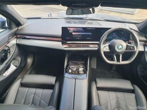 BMW 5-Series 530e M Sport Touring - Image 4