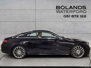 Mercedes-Benz E-Class 220d - Image 4