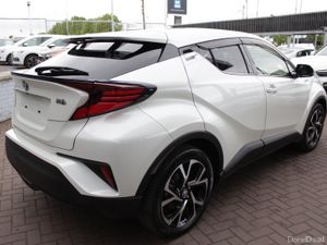 1.8 SELF CHARGING HYBRID SPORT AUTOMATIC // STUNNI - Image 4
