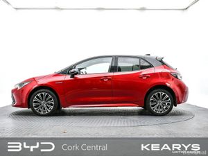 Toyota Corolla 1.8 Hybrid Luna Sport Hatchback 2 T - Image 4