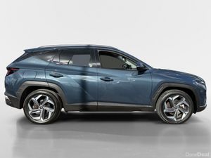 Hyundai Tucson 4WD Executive PHEV Auto - Image 3