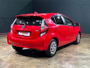 Toyota Aqua HYBRID 1.5 AUTOMATIC - PUSH BUTTON STA - Image 4