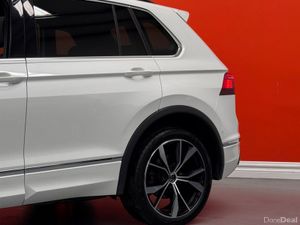 Volkswagen Tiguan R-LINE TSI DSG #54 - Image 4