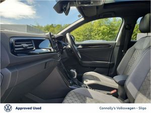 Volkswagen T-Roc RLINE 1.5TSI 150HP  AUTO - Image 4