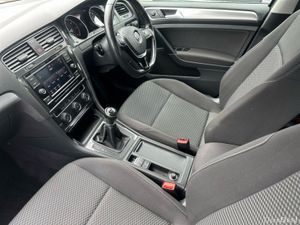 Volkswagen Golf TRENDLINE 1.6TDI 115HP MANUAL - Image 3
