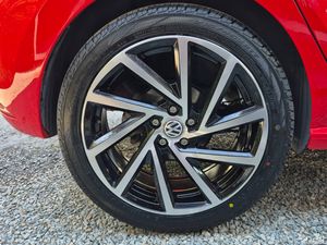 Volkswagen Polo 1.2 TSI 5DR (2017) - Image 3