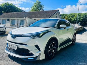Toyota C-HR 2018 TOPSPECS SPORTS MODEL - Image 3