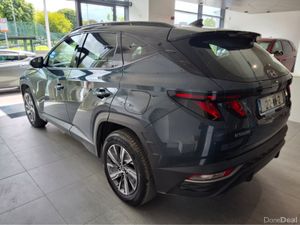 Hyundai Tucson EXECUTIVE HYBRID - Image 3