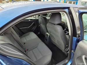Volkswagen Jetta CL 2.0tdi M5F 110HP 4DR - Image 4