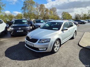 Skoda Octavia Style 1.6tdi 110HP DSG AUTO - Image 2