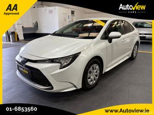 Toyota Corolla Saloon 1.8 Self-Charging Hybrid Aut - Image 4