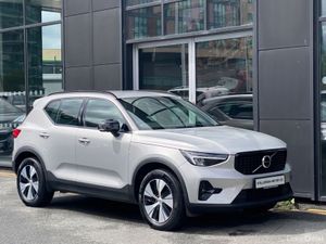 Volvo XC40 T4 Dark Plus Recharge Auto (PHEV) - Image 3