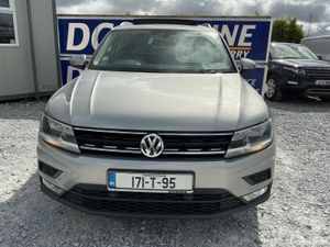 2017 VW TIGUAN 2.0 TDI PANORAMIC ROOF SPOTLESS - Image 3
