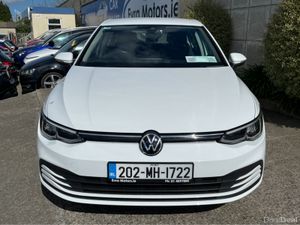 Volkswagen Golf LIFE 1.0 PETROL MANUAL //SAT NAV// - Image 2
