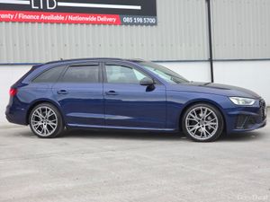 AUDI A4 2021 NAVARRA BLUE BLACK EDITION - Image 4