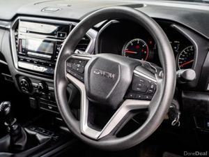 Isuzu D-Max **NO VAT** - Image 4