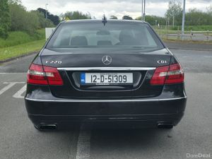 2012 Mercedes-Benz E-Class E 220 CDI – Automatic - Image 4