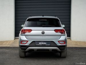 Volkswagen T-Roc Life 1.0 TSI M6F 110HP 5DR - Image 3