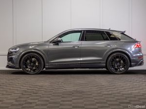 212 Audi Q8 55 TFSIe S-Line - Image 3