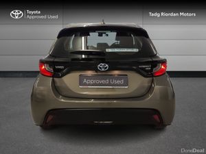 Toyota Yaris HYBRID LUNA 4DR AUTO - Image 4