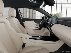 Mercedes-Benz A-Class A 180 PROGRESSIVE EDITION  * - Image 2