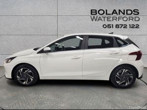 Hyundai i20 Deluxe Plus Auto Finance From €74 per - Image 4