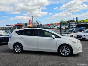 Toyota Prius (7 Seater) - SELF CHARGING HYBRID / S - Image 3