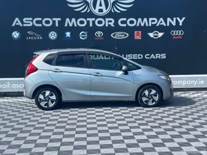 Honda Fit Hybrid - Image 4
