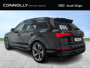 Audi Q7 SUV Competition TFSI e quattro 490bhp tipt - Image 4