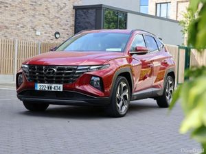 Hyundai Tucson 2WD Executive Plus HEV Auto - Image 3