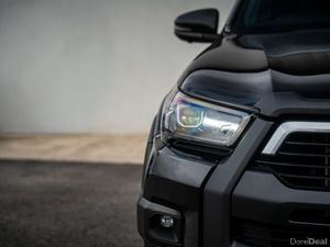 Toyota Hilux INVINCIBLE X 4WD - Image 3