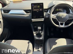 Renault Captur 1.2 - Image 2