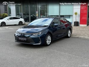 Toyota Corolla LUNA 4DR - Image 3
