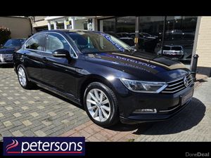 Volkswagen Passat SE BUSINESS BLUEMOTION 120PS 4DR - Image 3