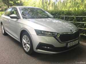 Skoda Octavia Ambition 2.0TDI 115HP DSG New Model - Image 4