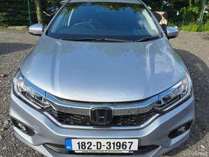 Honda Grace 2018 Hybrid Automatic Low Miles - Image 2
