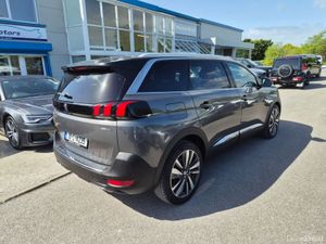 Peugeot 5008 1.6hdi Blue (120) GT Line Premium S/S - Image 3