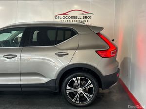 Volvo XC40 INSCRIPT PRO T5 RCHA RECHARGE INSCRIPTI - Image 4