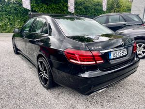2015 Mercedes-Benz E220 Bluetec AMG Nightline Auto - Image 4