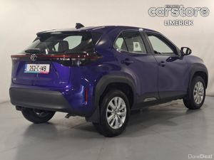 Toyota Yaris Cross 1.5 Hybrid Luna - Image 3