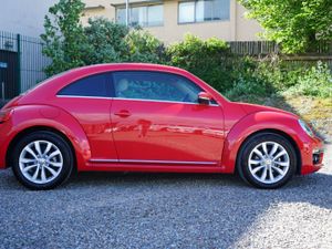 2017 VW Beetle Automatic - Image 3