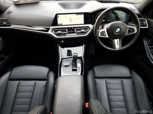 BMW 3-Series 330e M Sport - Image 4
