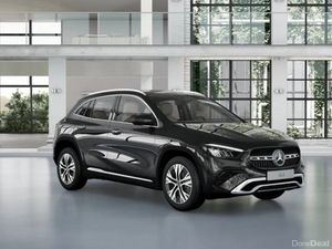 Mercedes-Benz GLA GLA 180 RHD | Reversing Camera, - Image 2