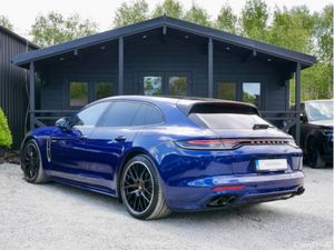 Porsche Panamera 4 E-HYBRID SPORT TURISMO PLATINUM - Image 4