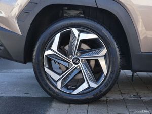 Hyundai Tucson 2WD Executive Plus HEV Auto - Image 4