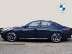 BMW 5-Series 530e M Sport - Image 4
