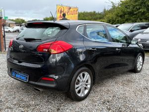 2015 Kia Ceed  1.4 EX - Image 3