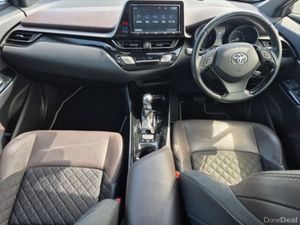 Toyota C-HR ** HYBRID ** AUTO ** HUGE SPEC ** TRIN - Image 2