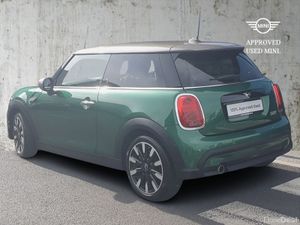 Mini Cooper 3-Door Cooper Exclusive - Image 3