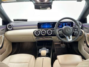 Mercedes-Benz CLA CLA 250 e Progressive Premium | - Image 4